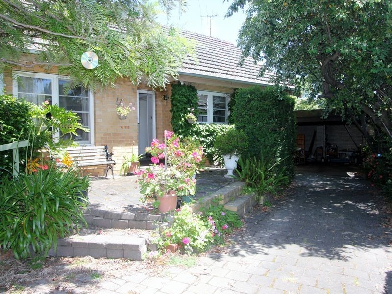 6 Baden Powell Drive, Frankston South VIC 3199