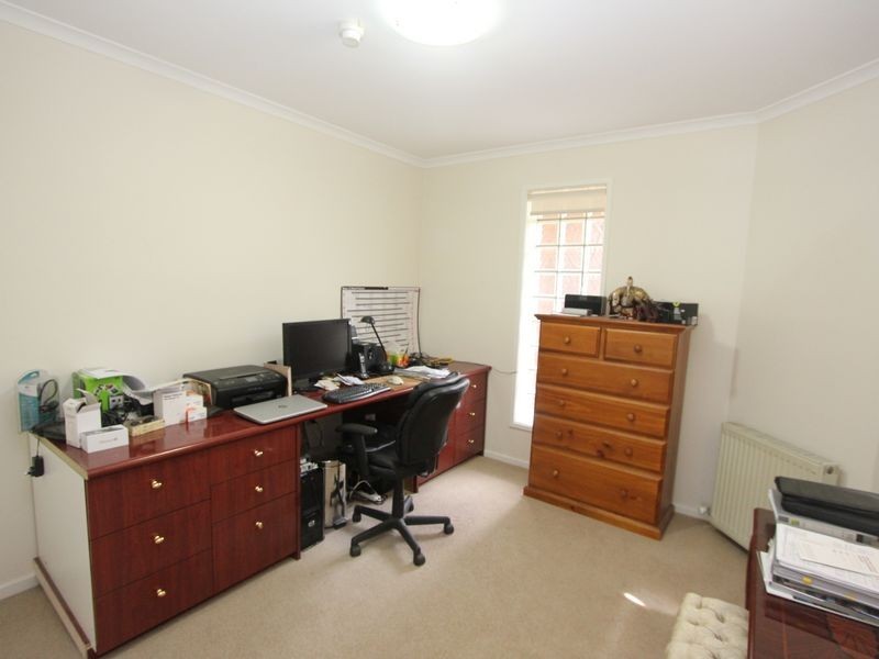 128/12 Eagle Drive, Pakenham VIC 3810