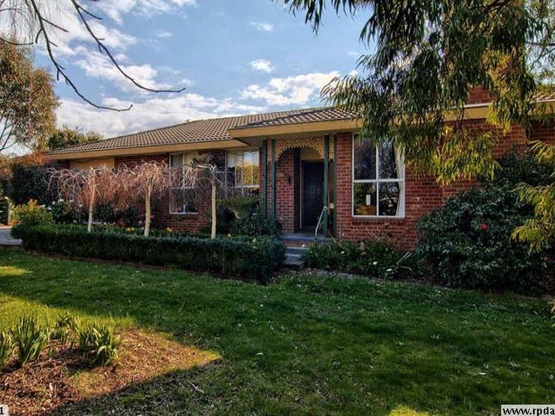 50 Eramosa Road East, Somerville VIC 3912