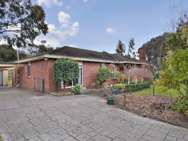 50 Eramosa Road East, Somerville VIC 3912