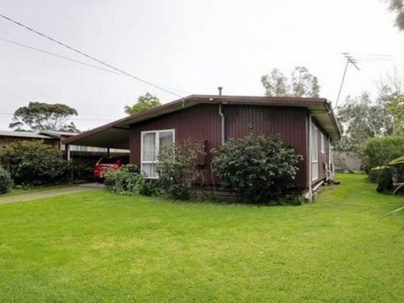 5 East Road, Seaford VIC 3198