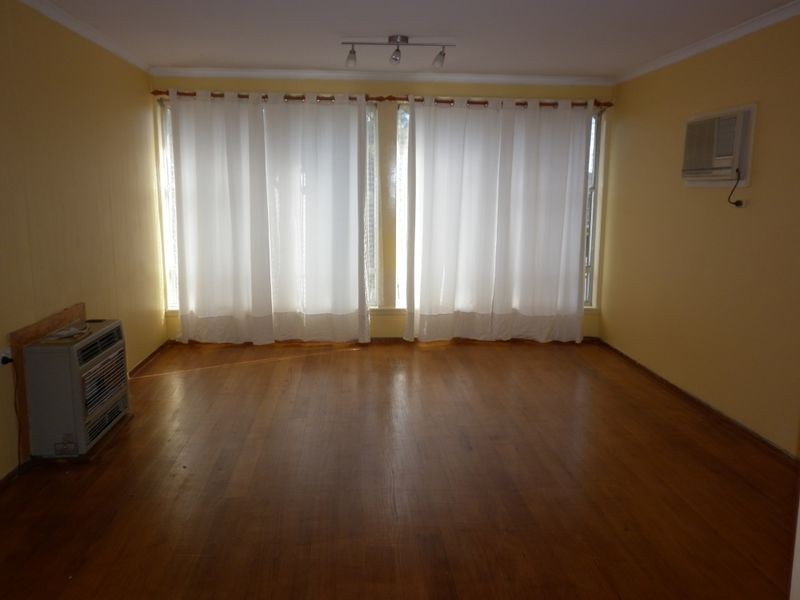 34 Honeysuckle Street, Frankston North VIC 3200