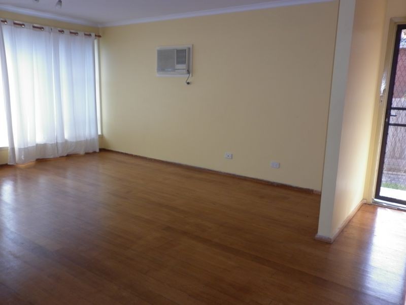 34 Honeysuckle Street, Frankston North VIC 3200