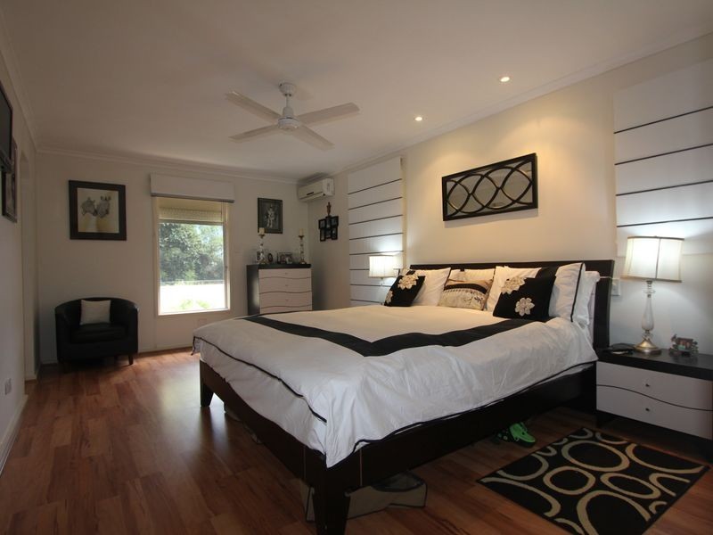 4 Ferndale Drive, Frankston VIC 3199