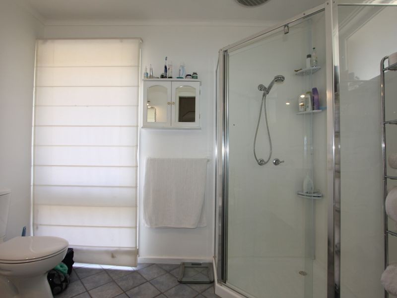 4 Ferndale Drive, Frankston VIC 3199