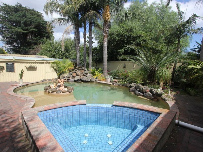 4 Ferndale Drive, Frankston VIC 3199