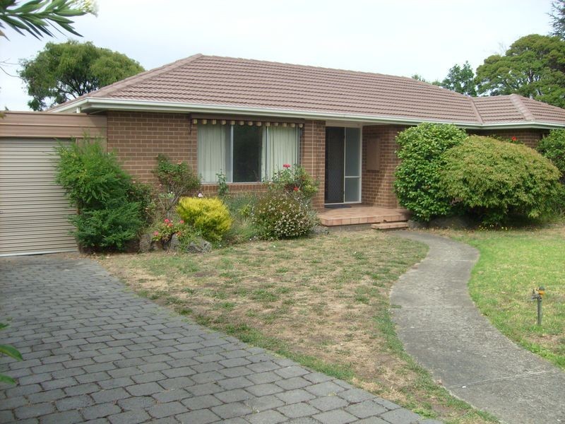 6 Warrock Court, Frankston South VIC 3199