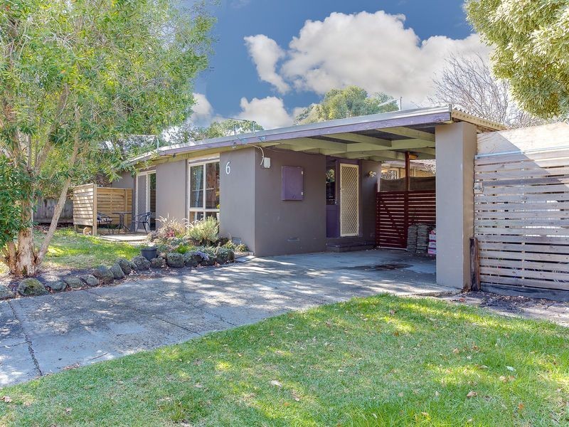 6 Callender Court, Frankston VIC 3199