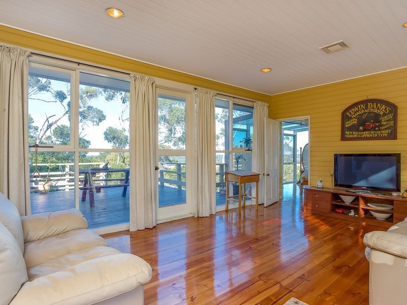 31 Mountain Avenue, Frankston South VIC 3199