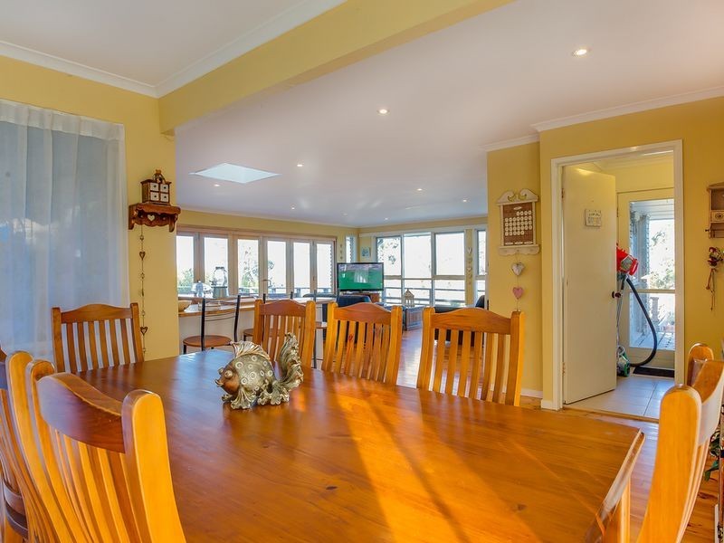 31 Mountain Avenue, Frankston South VIC 3199