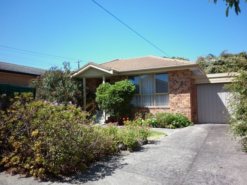 2/18 Shaftesbury Street, Frankston VIC 3199