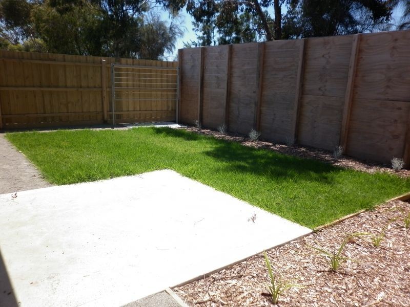 25/105 McMahons Road, Frankston VIC 3199