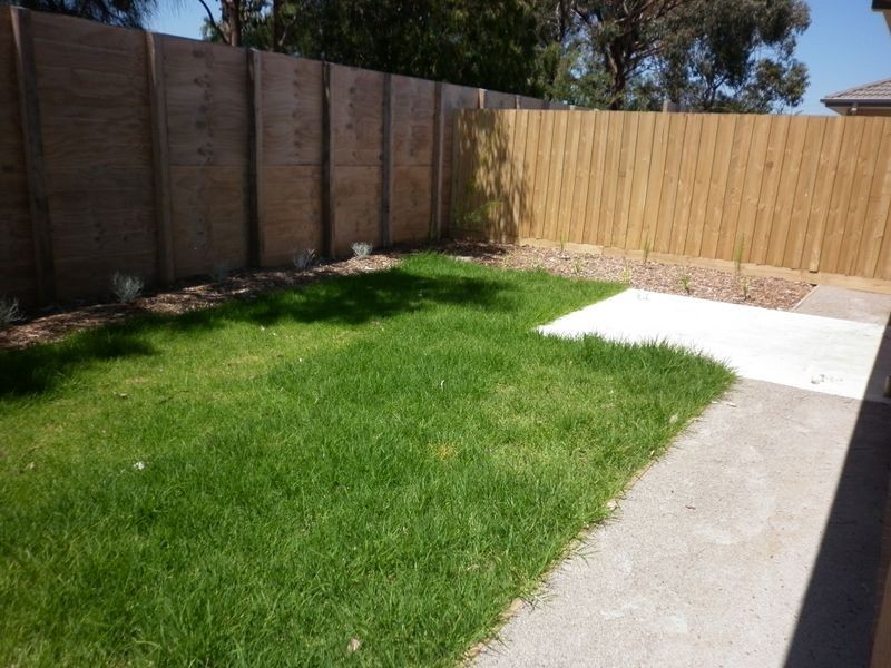 25/105 McMahons Road, Frankston VIC 3199