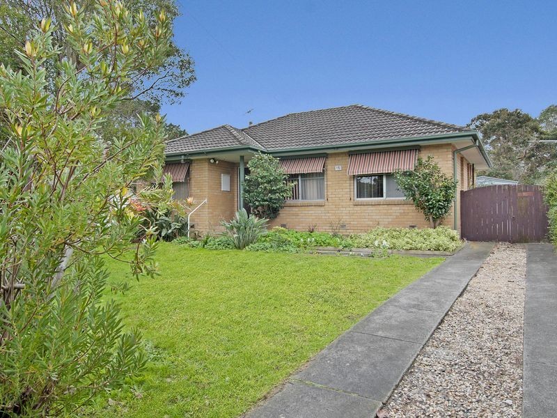 15 Aleppo Crescent, Frankston North VIC 3200