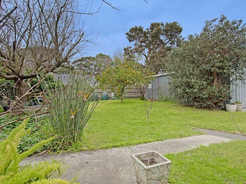 15 Aleppo Crescent, Frankston North VIC 3200