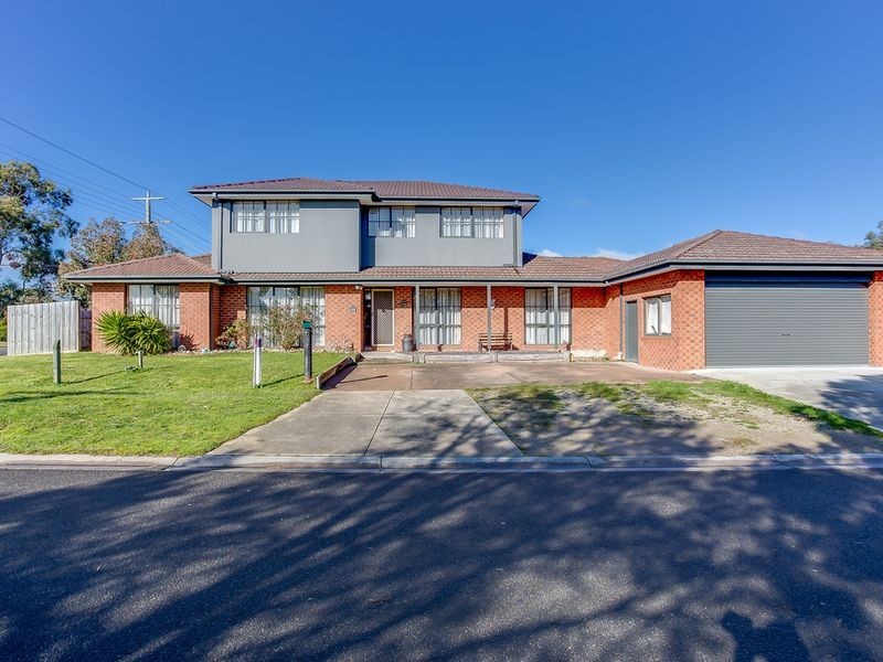 34 Clarendon Drive, Somerville VIC 3912
