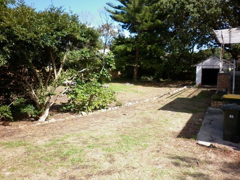 93-95 McMahons Road, Frankston VIC 3199