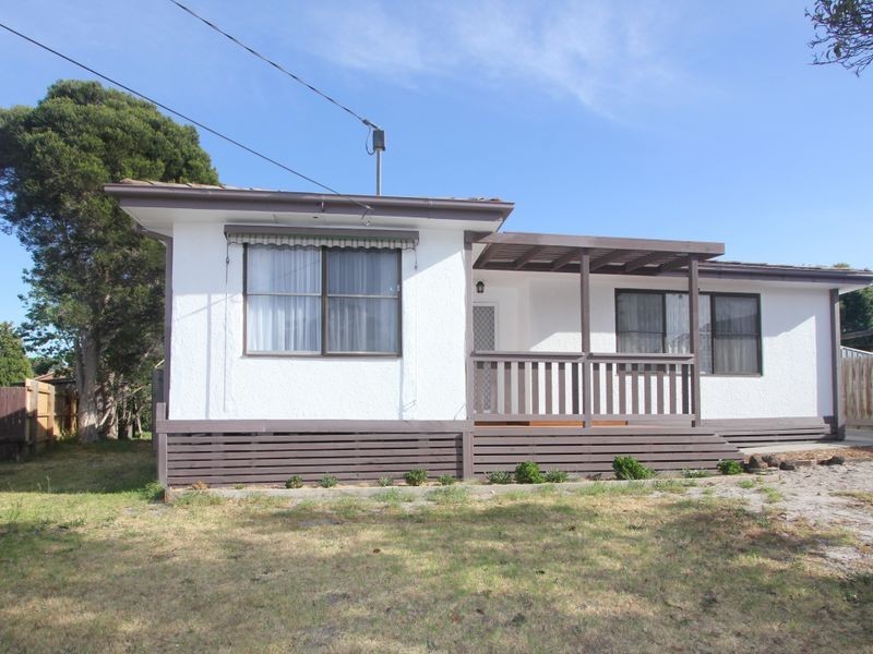 55 Aleppo Crescent, Frankston North VIC 3200