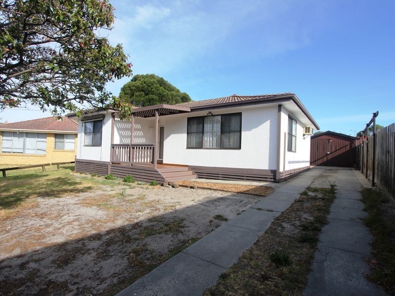 55 Aleppo Crescent, Frankston North VIC 3200
