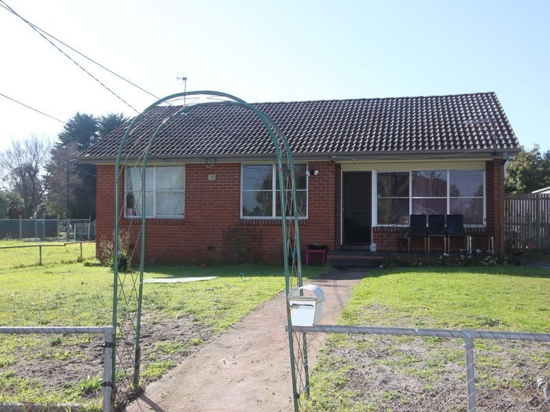 35 Aleppo Crescent, Frankston North VIC 3200