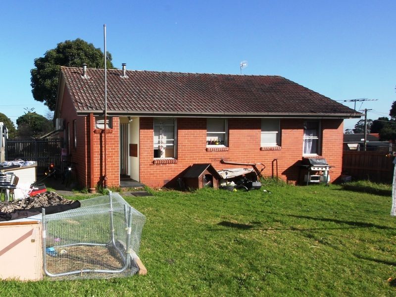 35 Aleppo Crescent, Frankston North VIC 3200