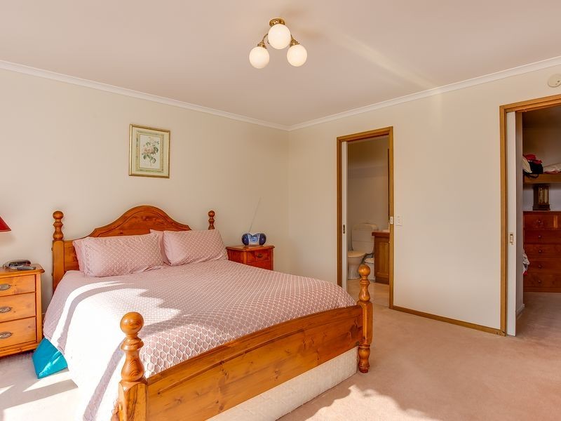 12 Australis Close, Langwarrin VIC 3910