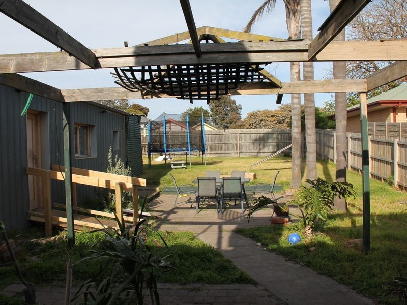 26 Cricklewood Avenue, Frankston VIC 3199