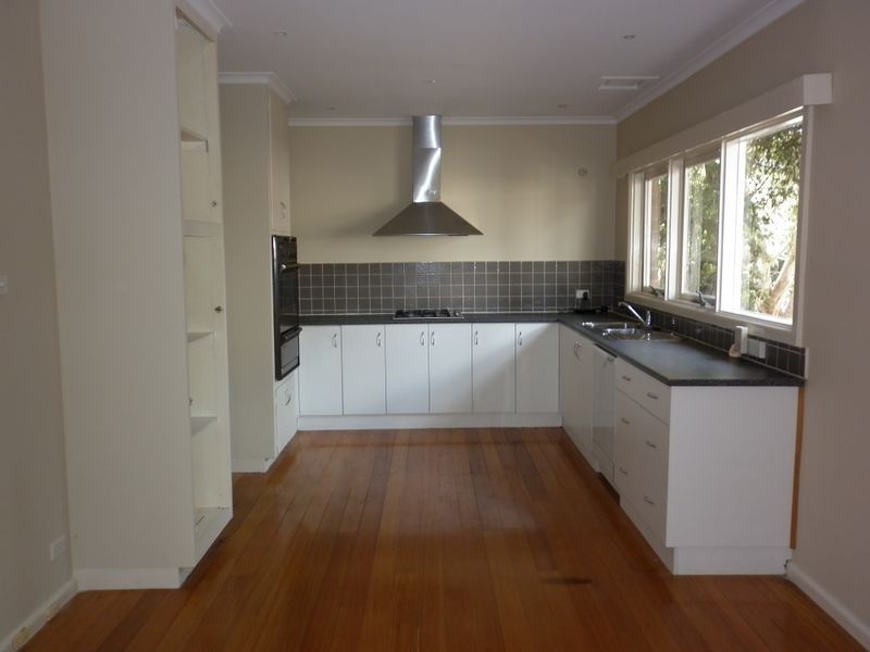 10 Paisley Drive, Frankston VIC 3199