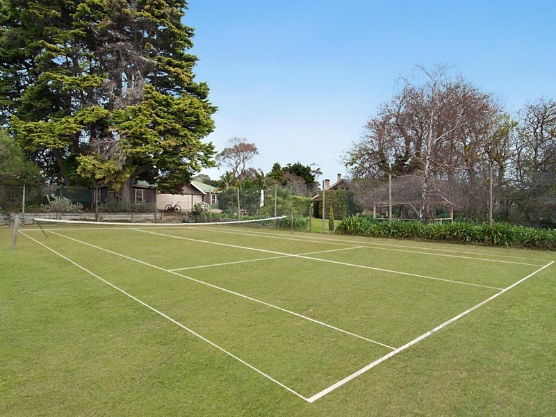 10 Greenslade Court, Mount Martha VIC 3934