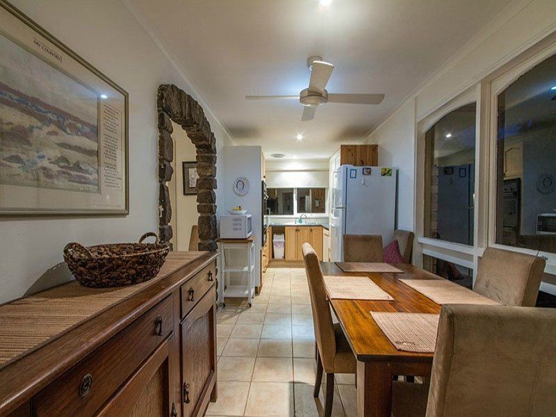 4 Grevillia Court, Frankston VIC 3199