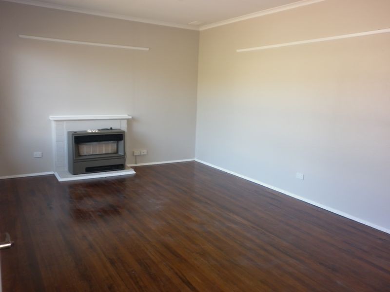 25 Plantation Avenue, Frankston North VIC 3200