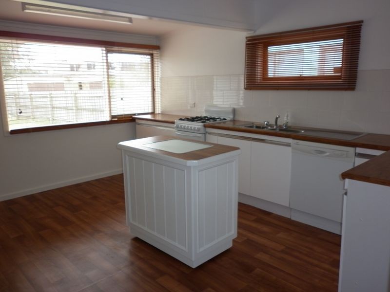 14 Ebdale Street, Frankston VIC 3199