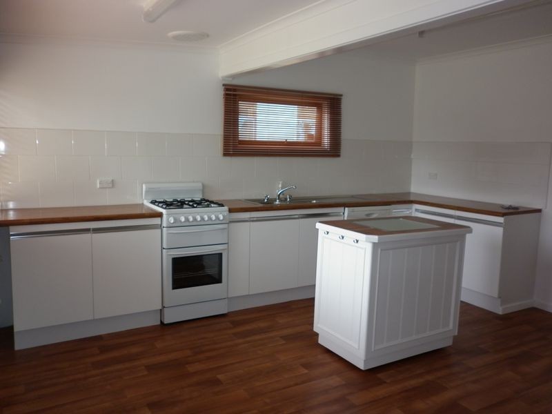 14 Ebdale Street, Frankston VIC 3199