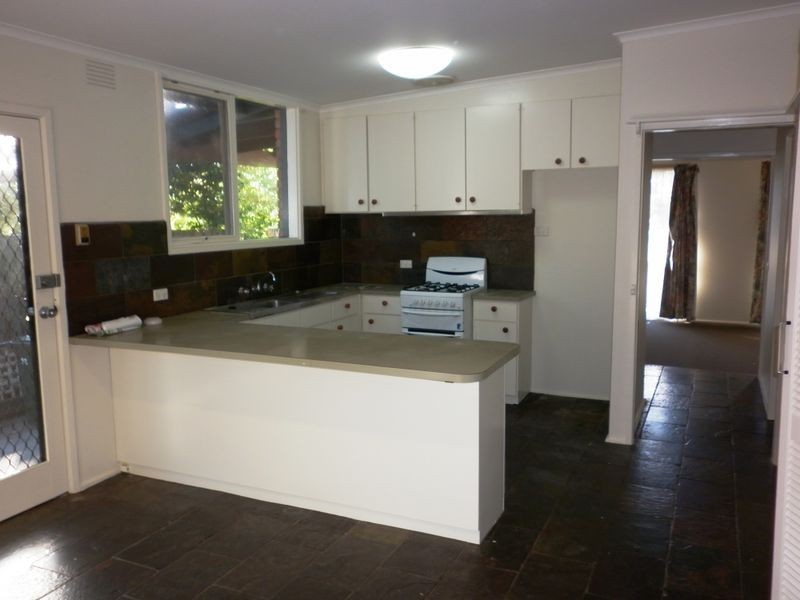 82 Wangarra Road, Frankston VIC 3199