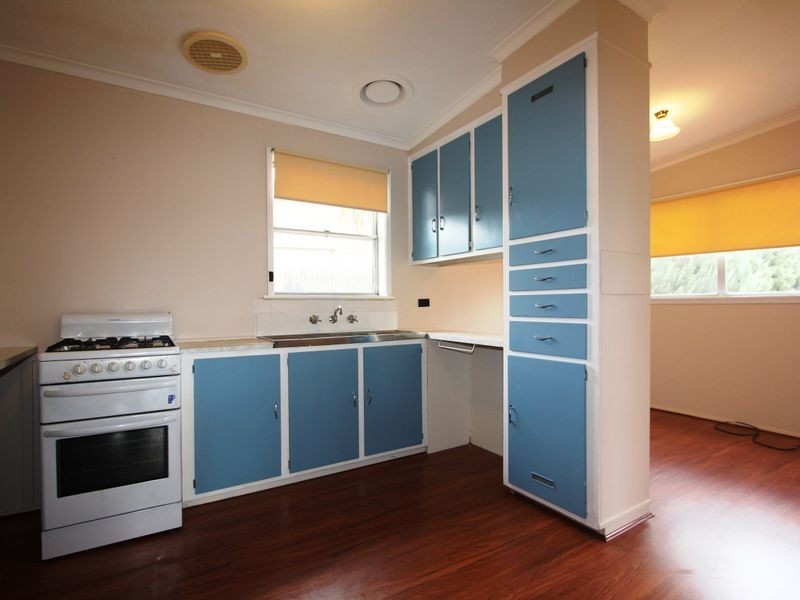 137 Monterey Boulevard, Frankston North VIC 3200