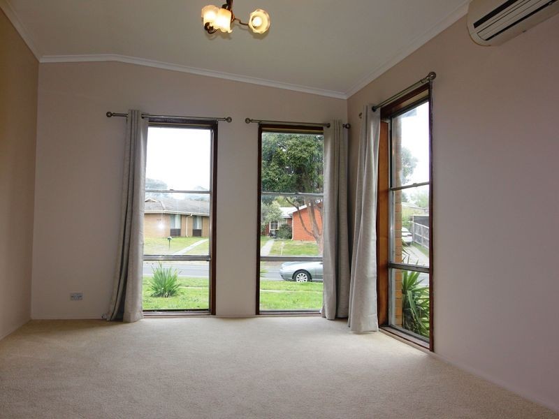 137 Monterey Boulevard, Frankston North VIC 3200