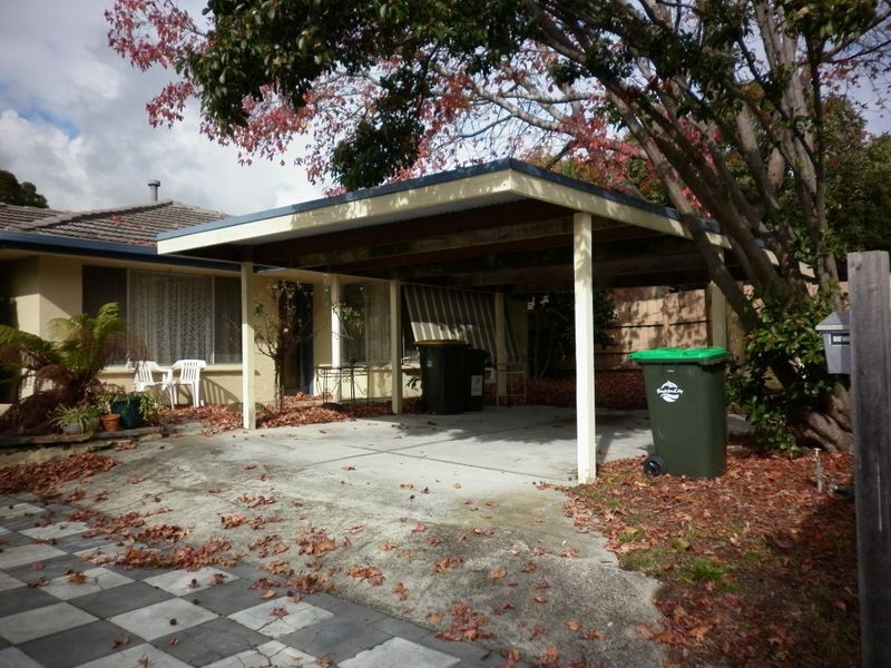 1/2 Corio Avenue, Frankston South VIC 3199