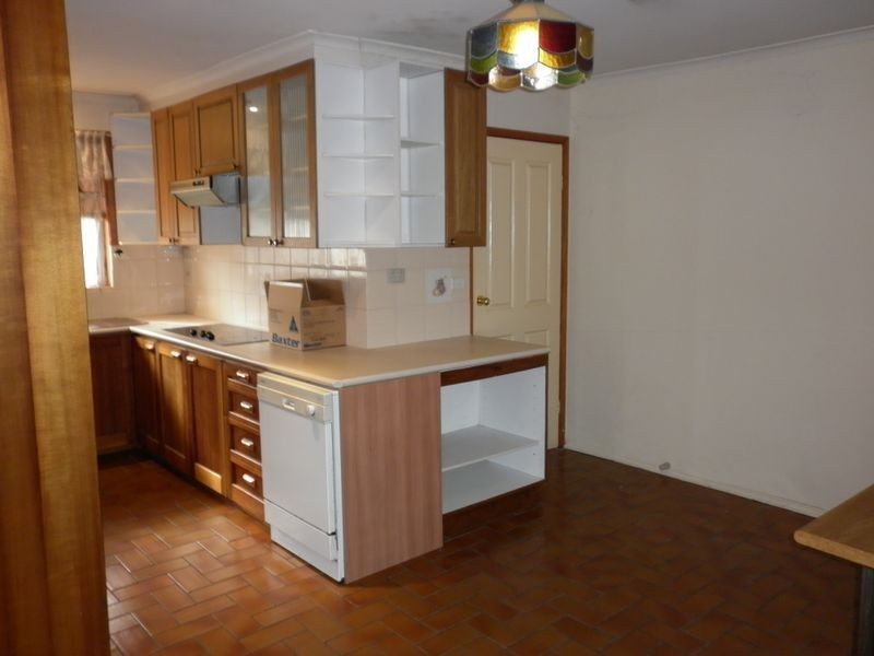 1/2 Corio Avenue, Frankston South VIC 3199