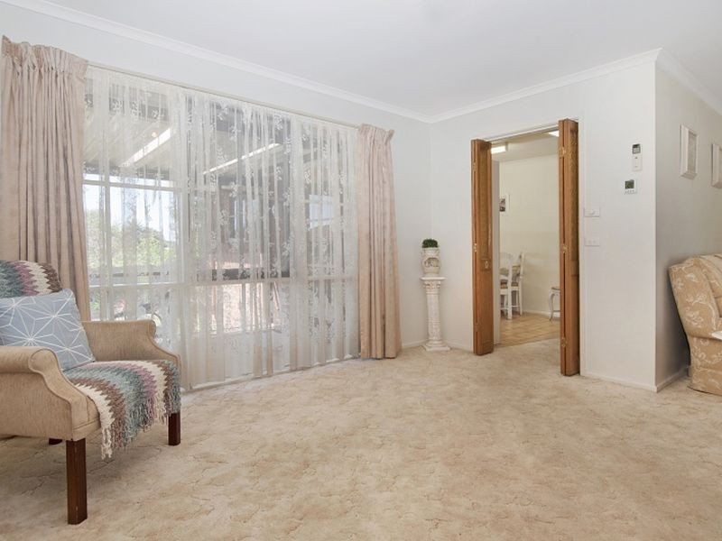 2A Woodlands Grove, Frankston VIC 3199