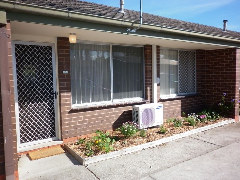 2/29 Gairloch Drive, Frankston VIC 3199