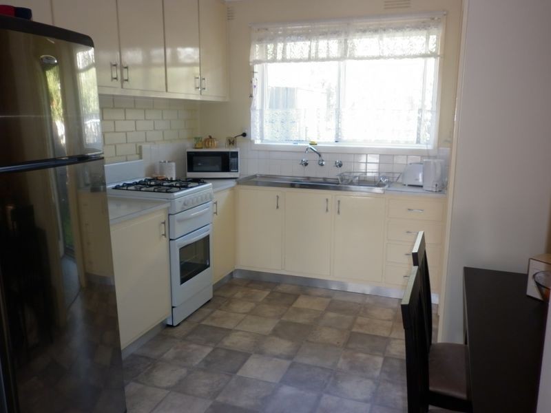 2/29 Gairloch Drive, Frankston VIC 3199