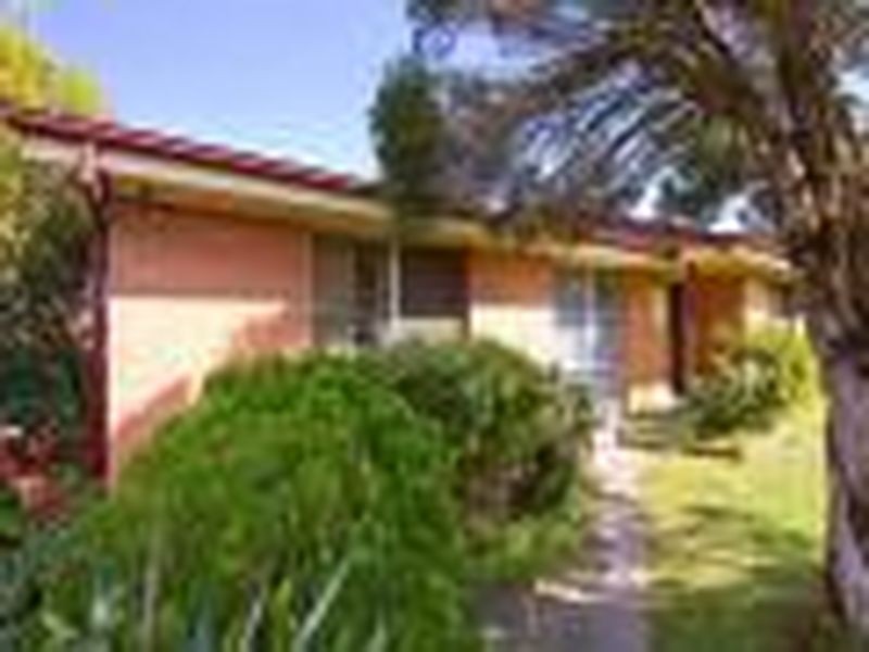 60 Tamarisk Drive, Frankston North VIC 3200