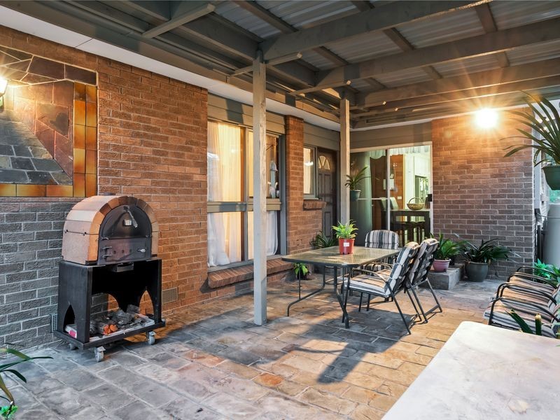 11 Barwon Avenue, Frankston VIC 3199