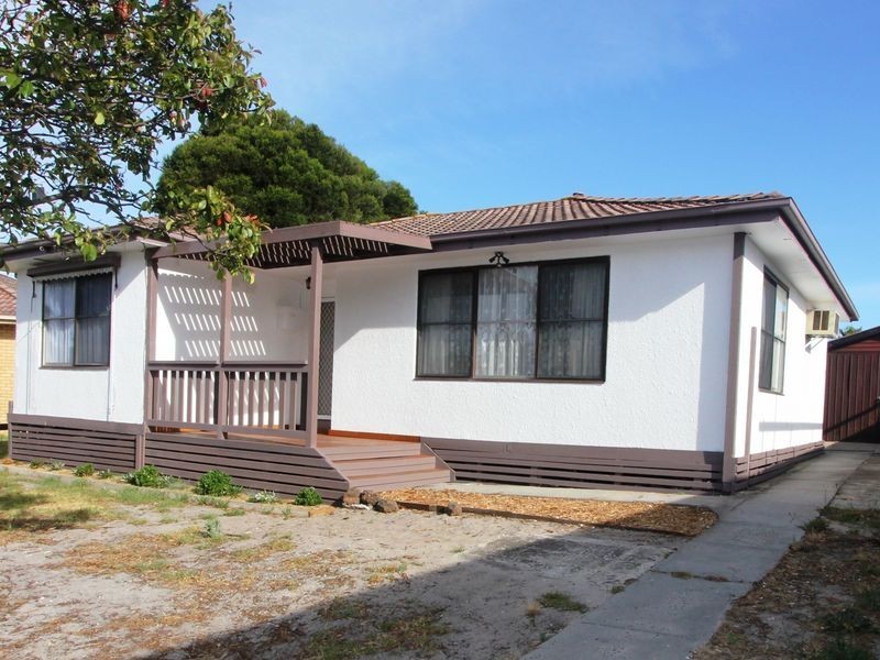 55 Aleppo Crescent, Frankston North VIC 3200