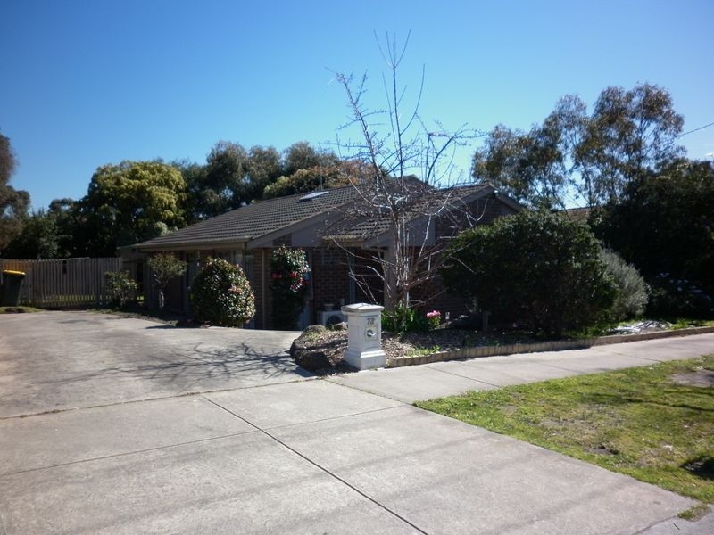 73 Allied Drive, Carrum Downs VIC 3201
