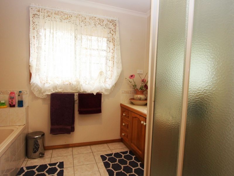 5 Market Court, Skye VIC 3977