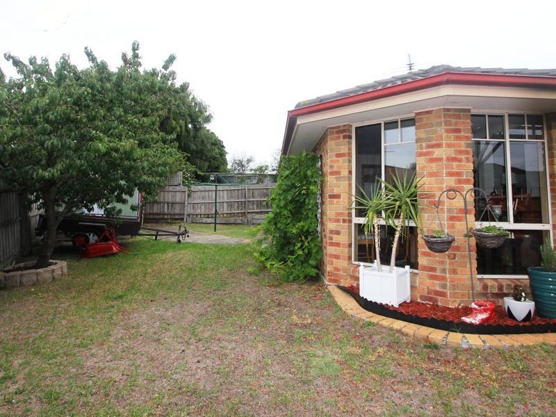 5 Market Court, Skye VIC 3977