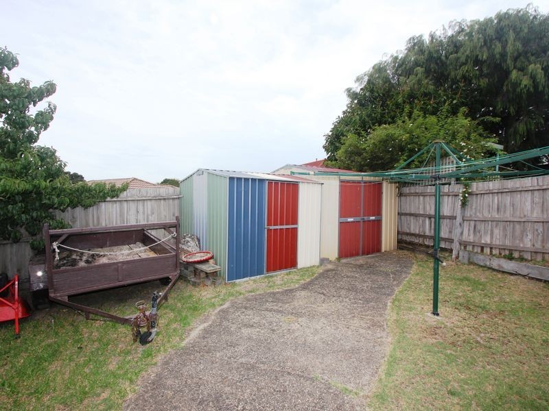 5 Market Court, Skye VIC 3977