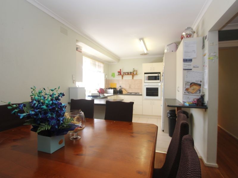 34 Coprosma Avenue, Frankston VIC 3199