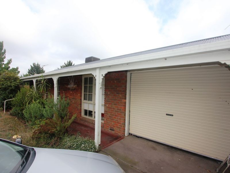 1A Balmerino Square, Frankston VIC 3199